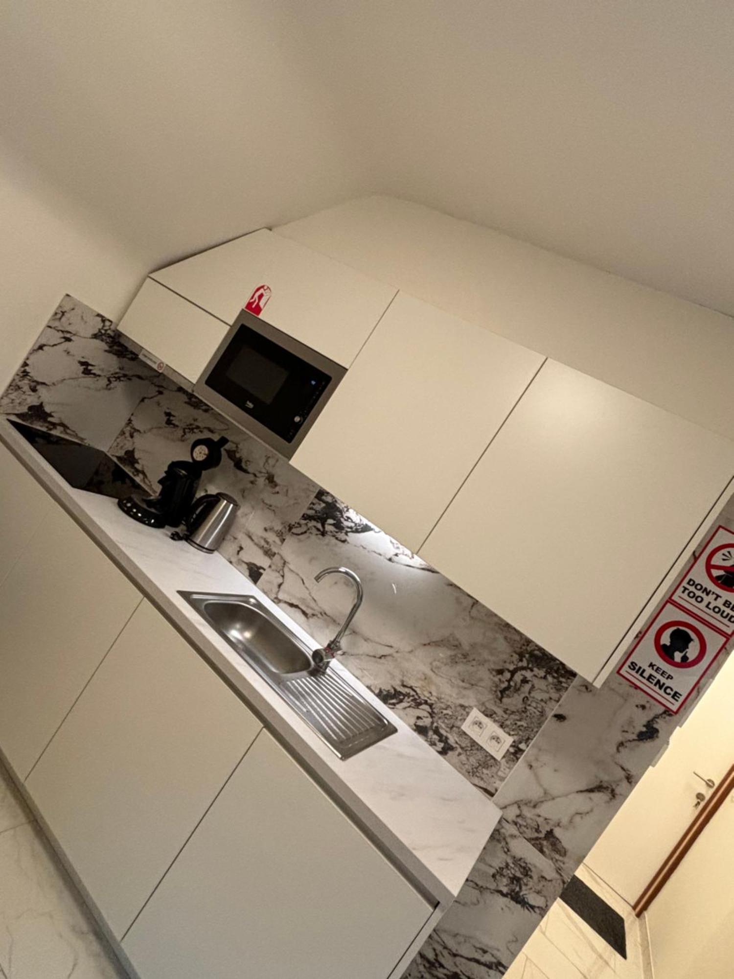Nummer 151 Villastudios 哈瑟尔特 外观 照片